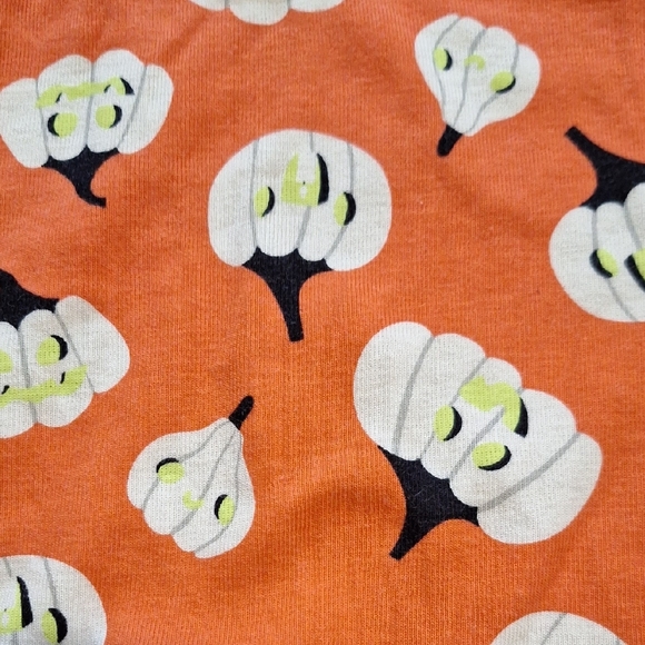Hanna Andersson Orange Pumpkin Pajama Set - Picture 3 of 3